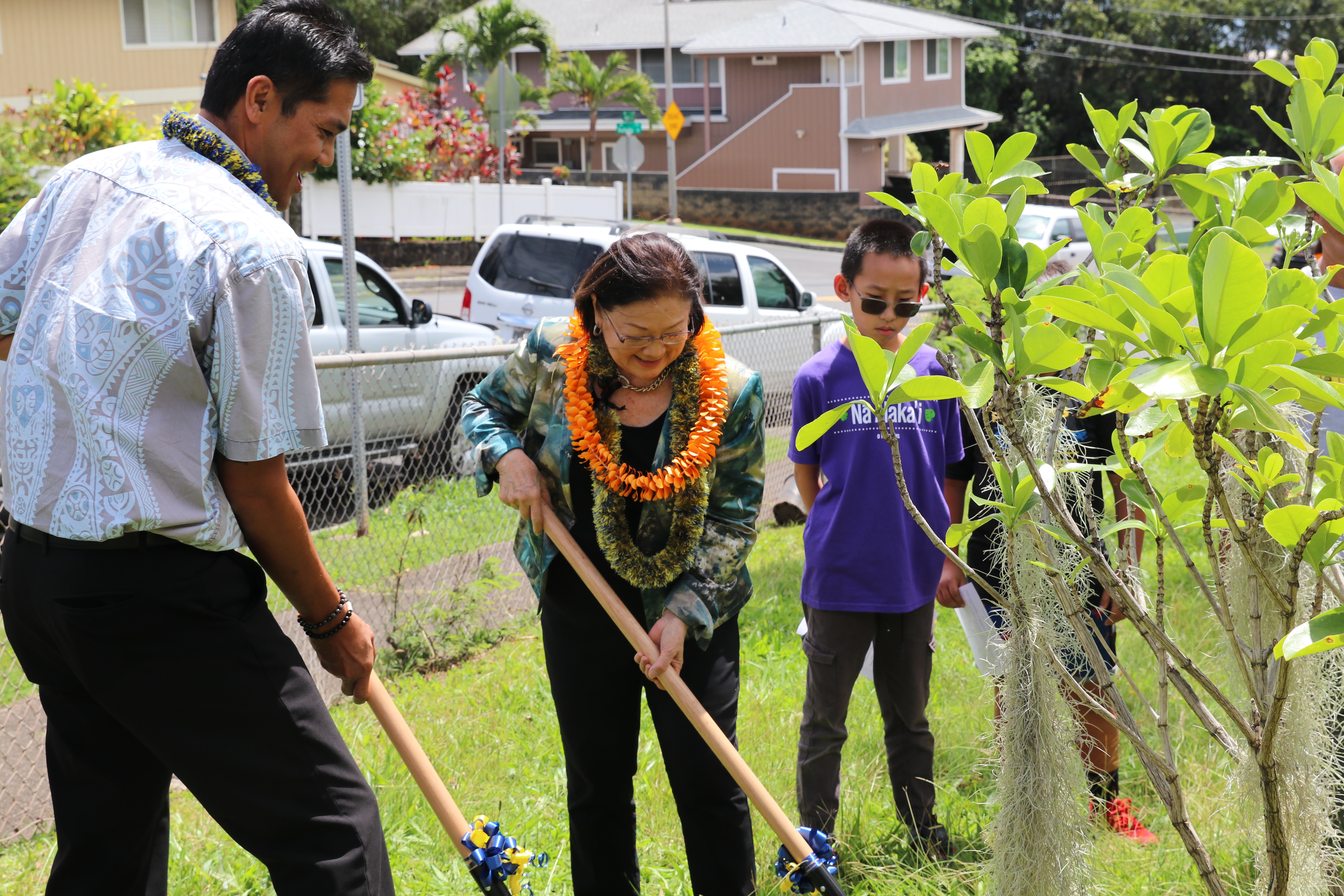 Tree Planting Palisades Elem